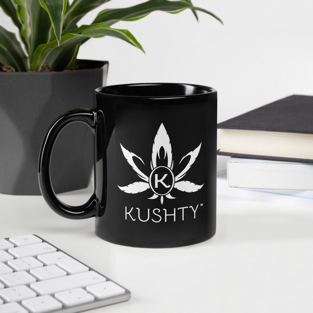 Kushty Black Glossy Mug