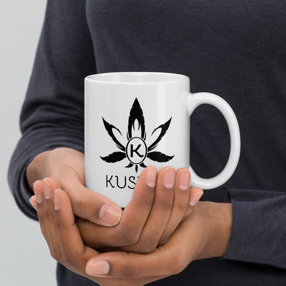 Kushty White glossy mug